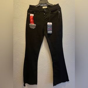 Wide leg black stretchy jeans